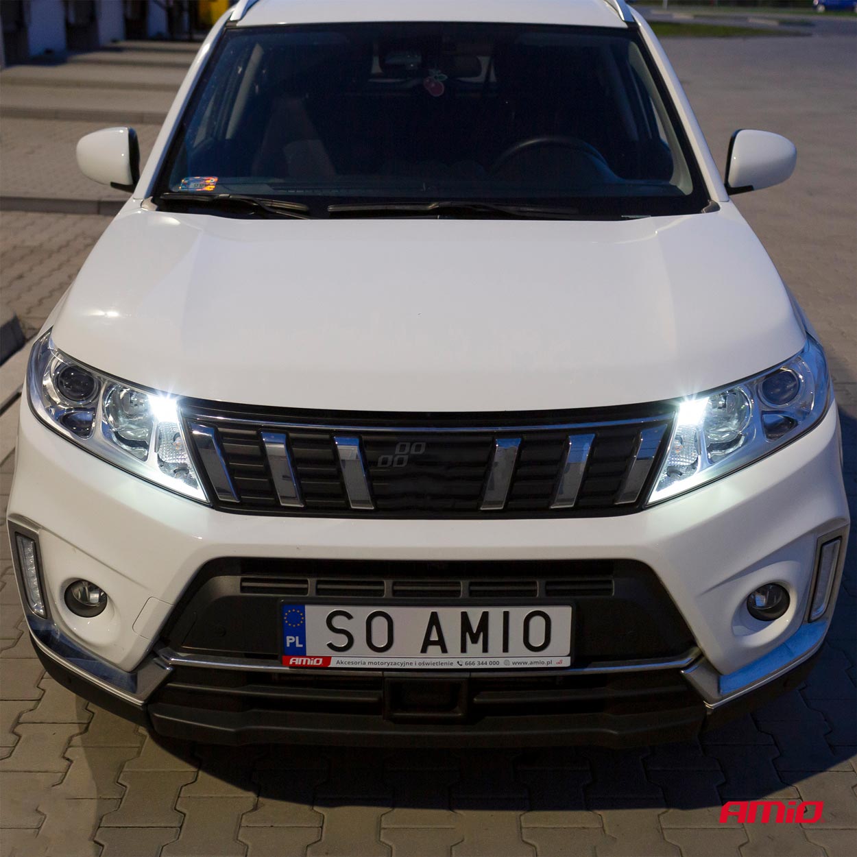 LED-polttimo T10 W5W valkoisella valolla