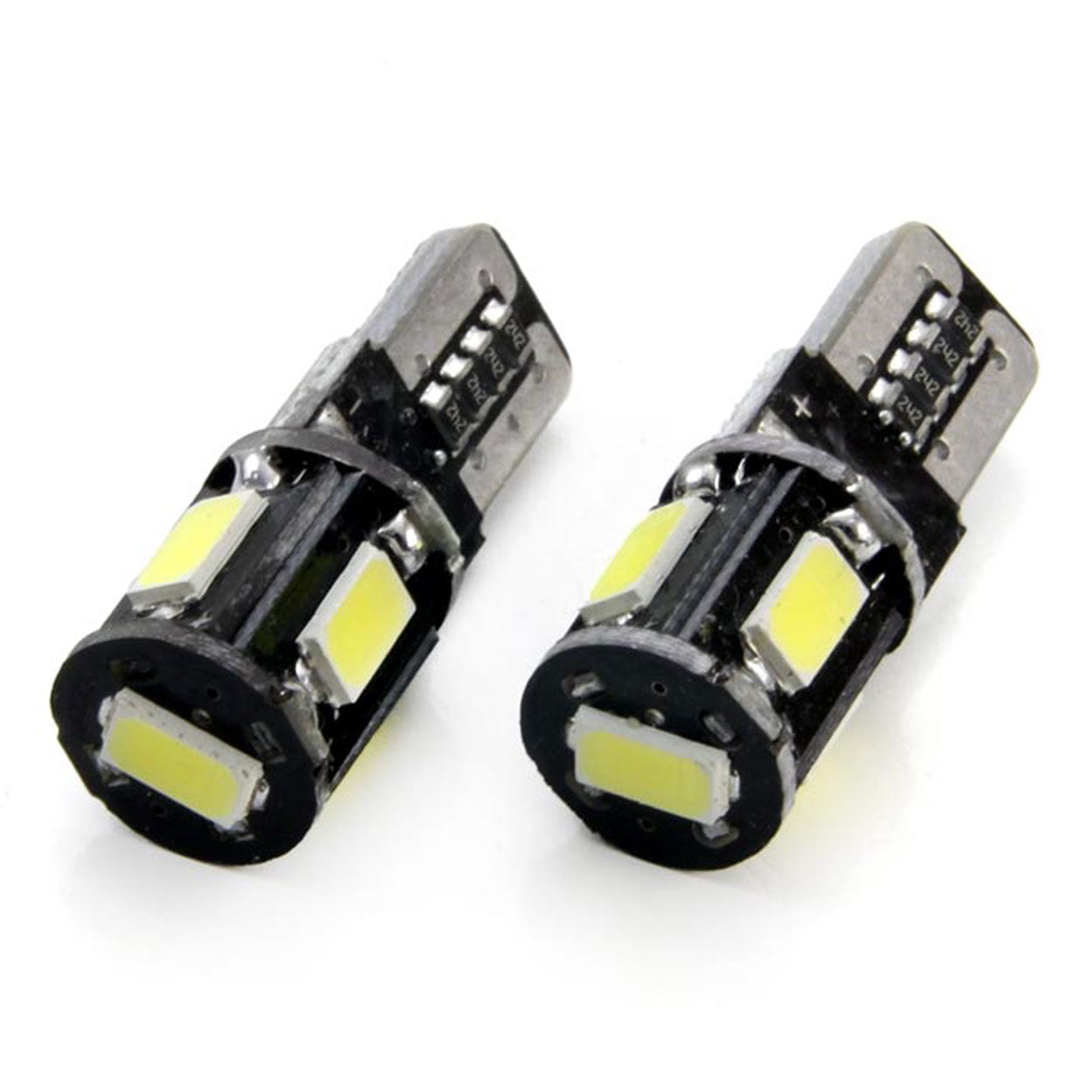 LED-polttimo T10 W5W -kannalla ja 5 SMD-diodilla