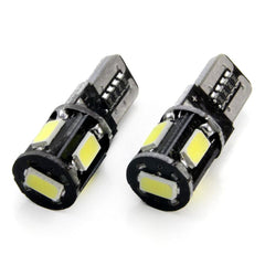 LED-polttimo T10 W5W -kannalla ja 5 SMD-diodilla