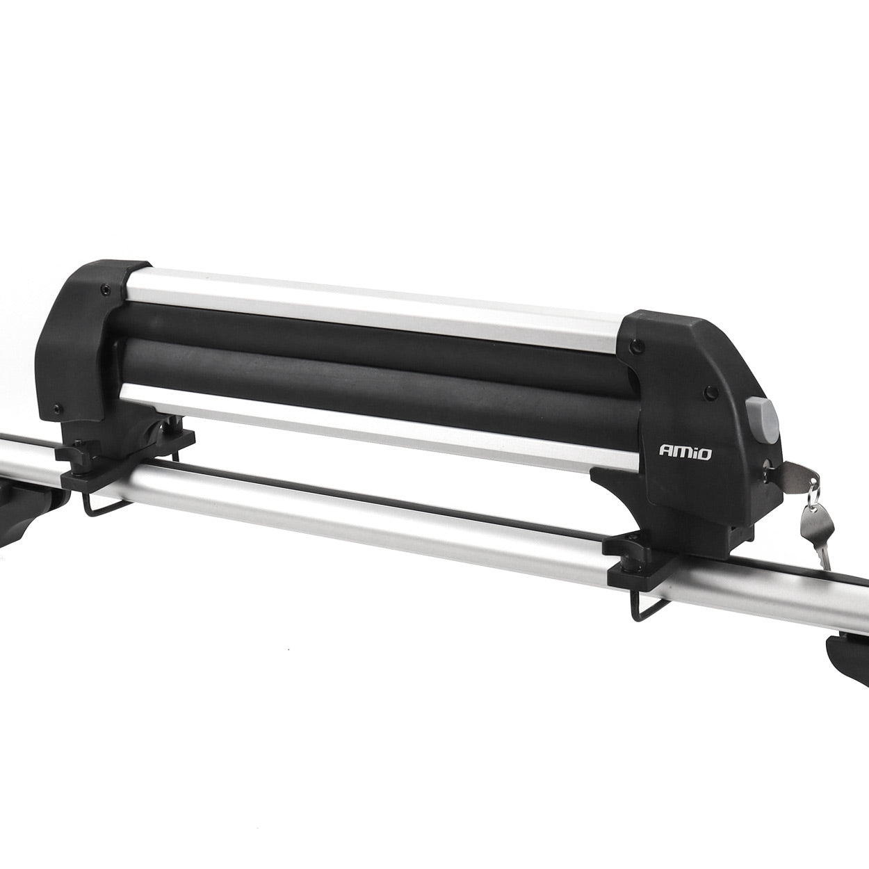 Skiholder til 4 par ski eller 2 snowboards