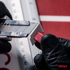 Hobbykniv med skridsikkert aluminiumsgreb