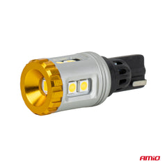 T15 LED-pære med 9 SMD 3030-LED'er set fra siden