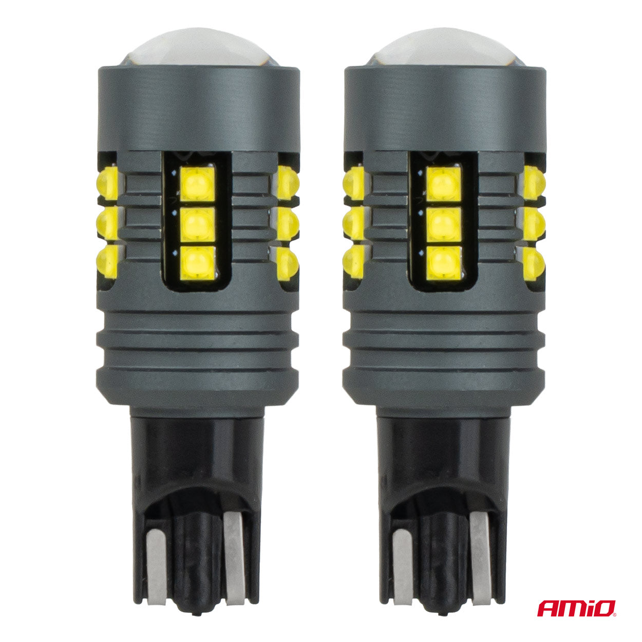 T15 LED-polttimo, jossa on 18 SMD 2525 LEDiä sivulta katsottuna