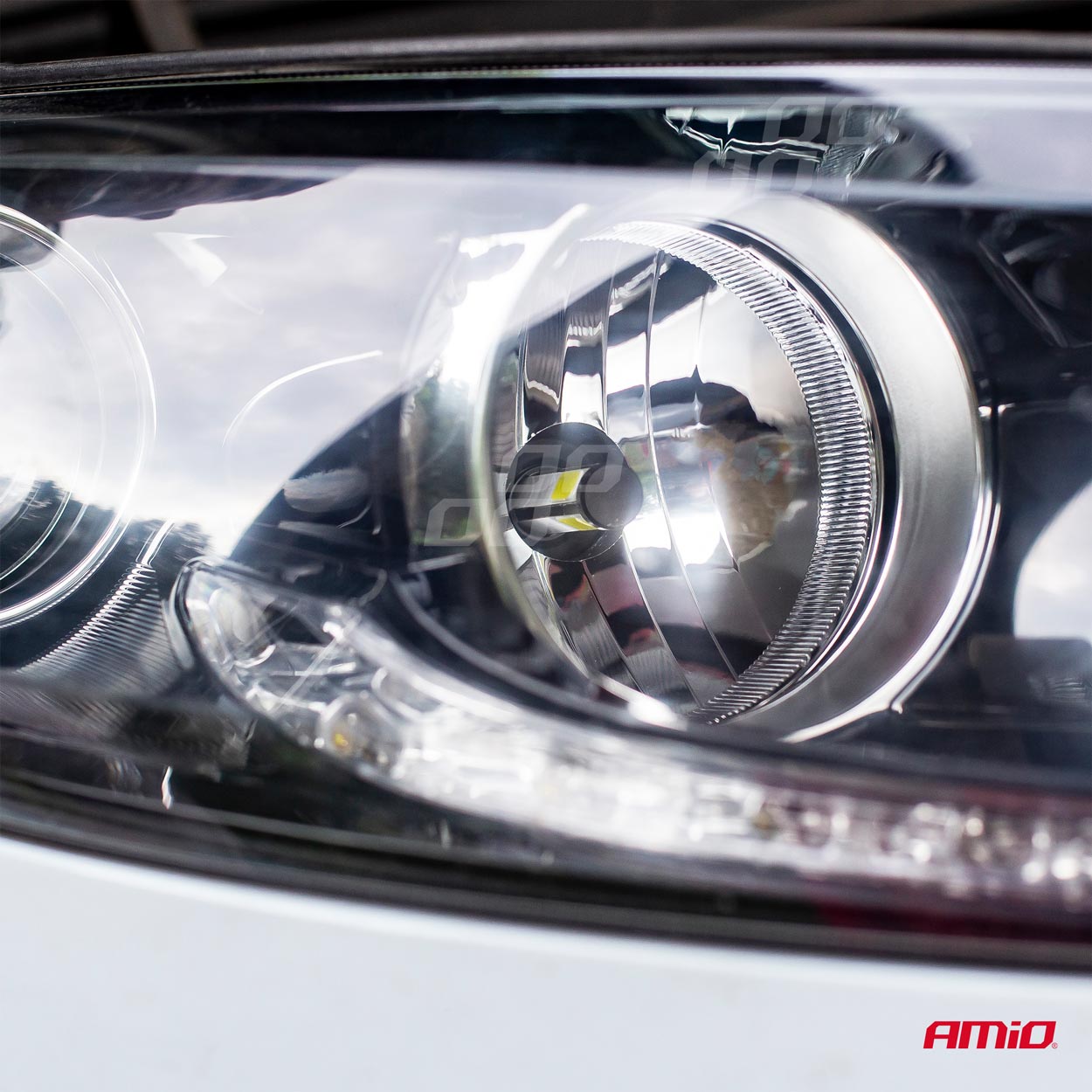 H1 COB LED-pære med monteringsring
