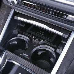 BMW 2-Serie 2022-2023 langaton puhelinlaturi 15 W pikalatauksella ja NFC-avainkortilla 