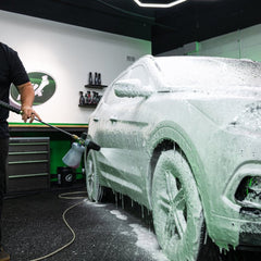 Turtle Wax HS Pro puhdistava autoshampoo 1,42 litraa 