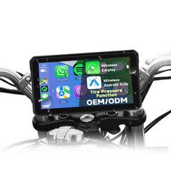 Moottoripyörän GPS-näyttö langattomalla Apple CarPlaylla ja Android Autolla 