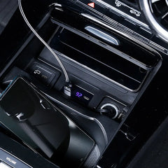 Mercedes-Benz A-Klasse/GLA/GLB langaton 15 W puhelinlaturi ambient-valaistuksella 